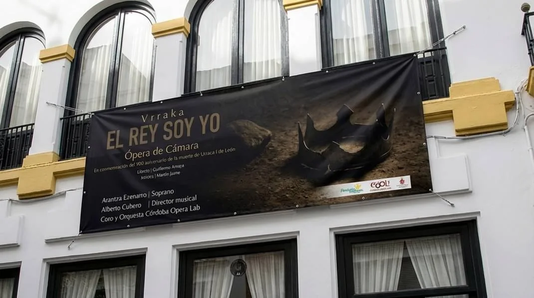 Lona anunciadora del estreno de Vrraka